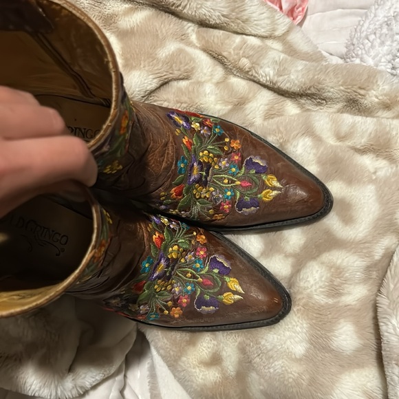 OLD GRINGO - Picture 2 of 3